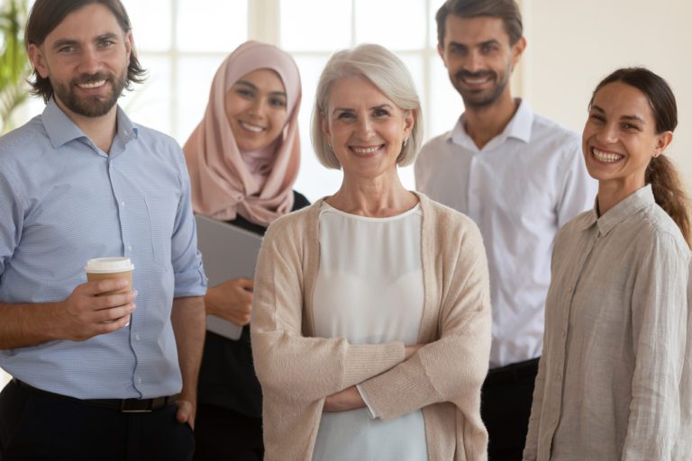 LIDERAR EQUIPOS MULTICULTURALES